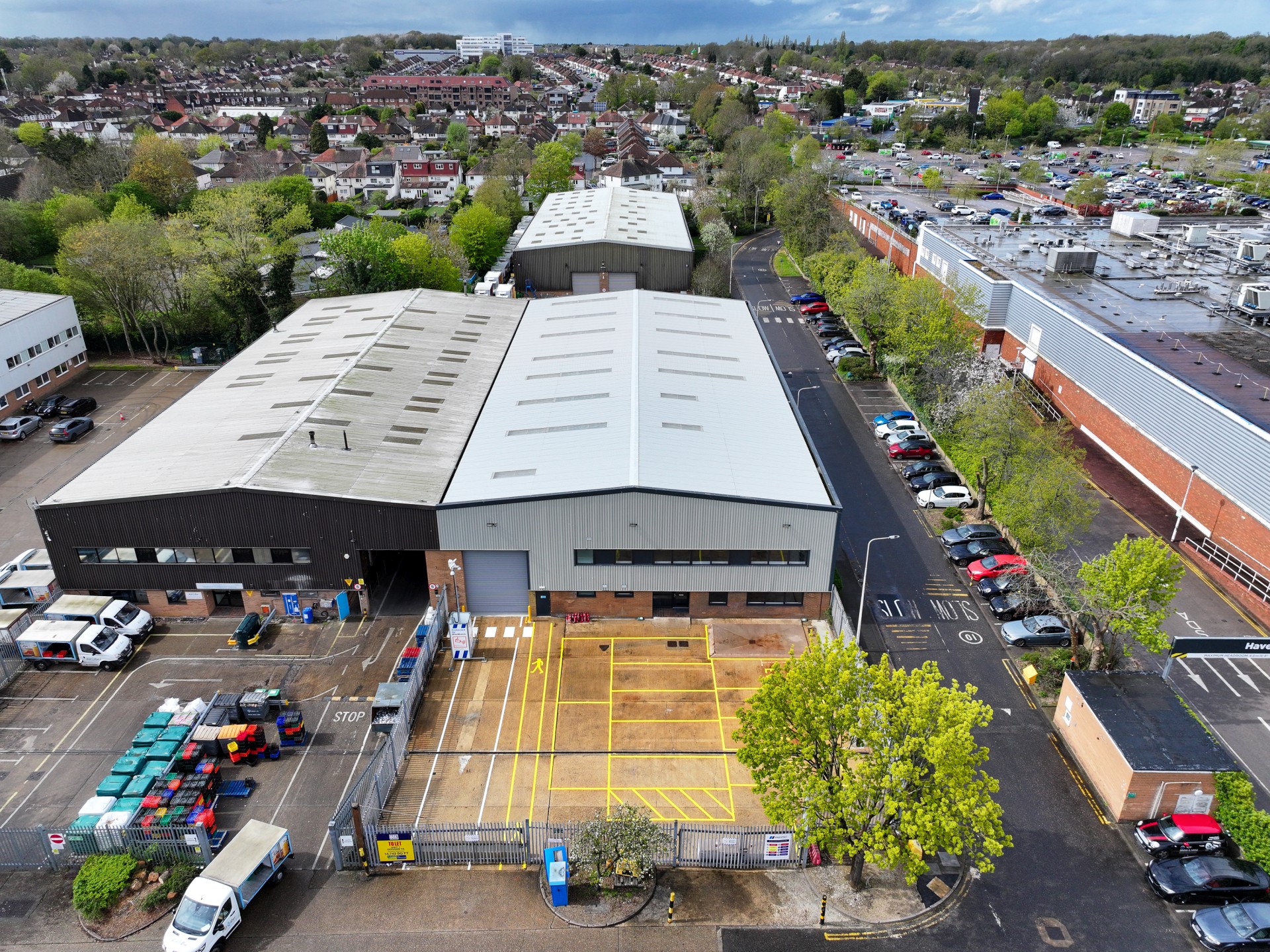 Odhams Trading Estate, Watford photo 4